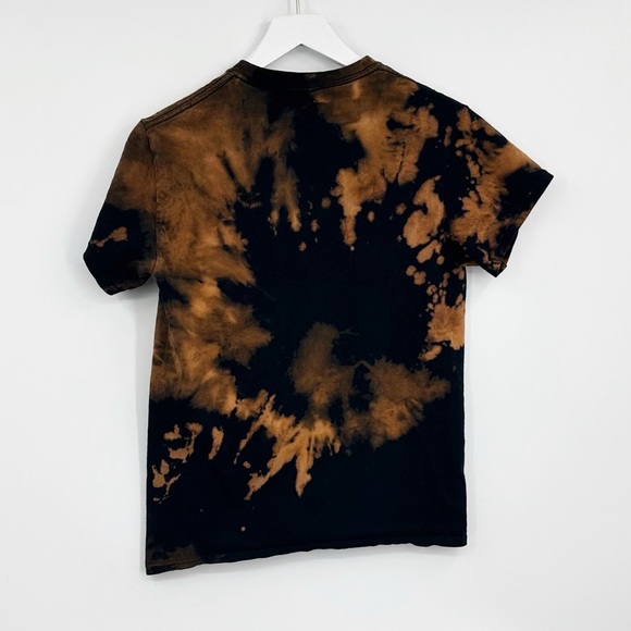 Johnny Cash Custom Bleach Splatter Short Sleeve Shirt Size Small Upcycled - Picture 8 of 8